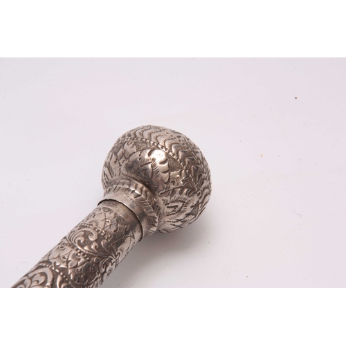 261 - AN IMPRESSIVE 19TH CENTURY INDIAN SILVER PRESENTATION SWORD WITH SECTIONAL SCABBARD the tapering han... 