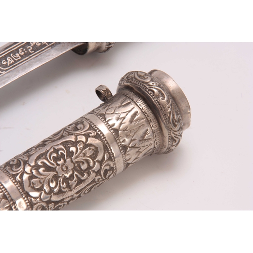 261 - AN IMPRESSIVE 19TH CENTURY INDIAN SILVER PRESENTATION SWORD WITH SECTIONAL SCABBARD the tapering han... 