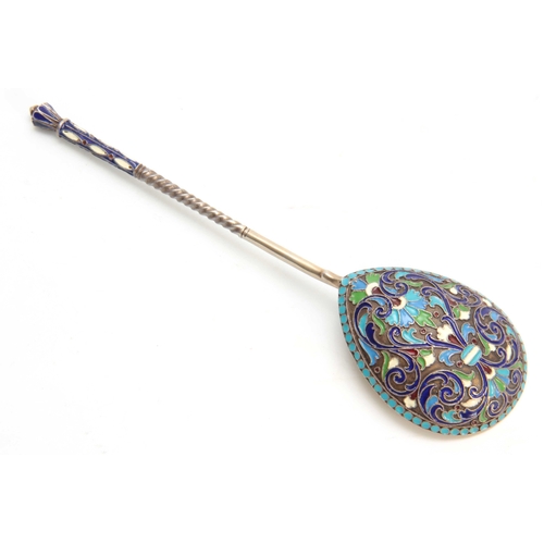 449 - A RUSSIAN CLOISONNE ENAMEL AND SILVER GILT SPOON, Gustav Klingert, Moscow, Russia, stamped - Moscow ... 