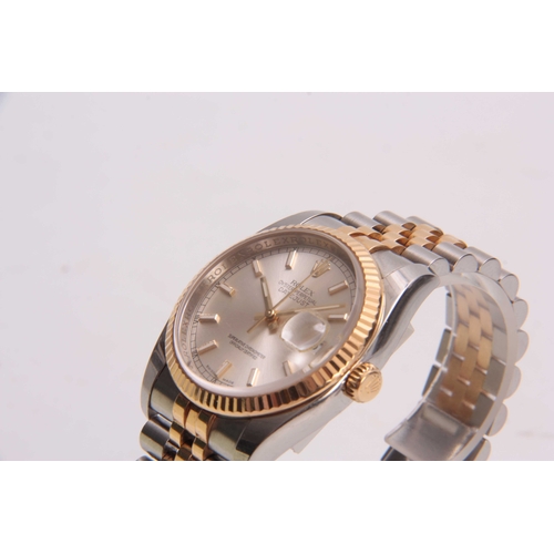 610 - A GENTLEMAN'S BIMETAL ROLEX DATEJUST WRISTWATCH the oyster case with fixed fluted bezel enclosing a ... 