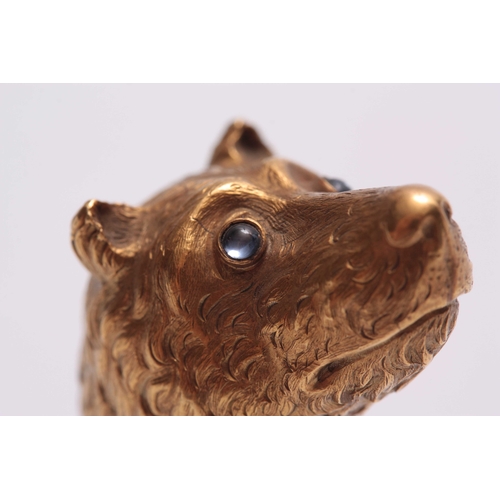 656 - A LATE 19TH / EARLY 20TH CENTURY BRIGG, LONDON 18CT STAMPED CORNELIAN DOG'S HEAD SEAL WITH JEWELLED ... 