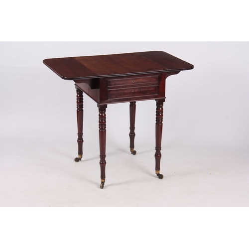 1023 - A WILLIAM IV MAHOGANY PEMBROKE / LAMP TABLE OF SMALL SIZE with hinged fall down sides and frieze dra... 