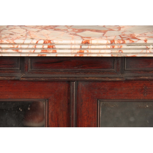 1085 - AN EARLY 19TH CENTURY ROSEWOOD CABINET IN THE MANER OF GILLOWS having a thick cut veined marble top ... 