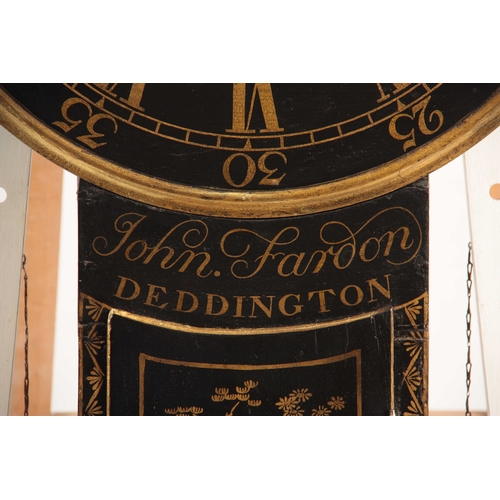 885 - JOHN FARDON, DEDDINGTON A GEORGE III CHINOISERIE TAVERN CLOCK the black and gilt case having raised ... 