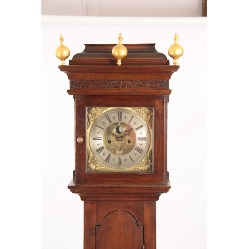 889 - THOMAS OGDEN, RIPPONDEN AN EARLY 18th CENTURY LONGCASE CLOCK OF SMALL PROPORTIONS the hood having a ... 