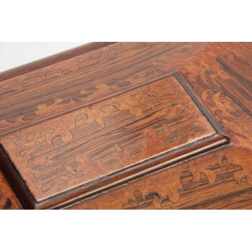 907 - A LATE REGENCY ROSEWOOD AND BIRDSEYE MAPLE CUT MARQUETRY SARCOPHAGUS TEA CADDY  the hinged lid enclo... 