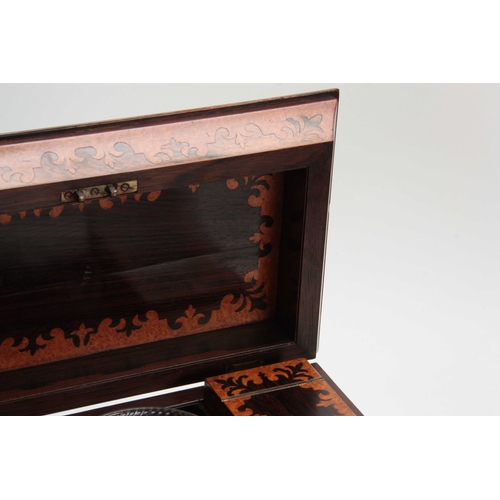 907 - A LATE REGENCY ROSEWOOD AND BIRDSEYE MAPLE CUT MARQUETRY SARCOPHAGUS TEA CADDY  the hinged lid enclo... 