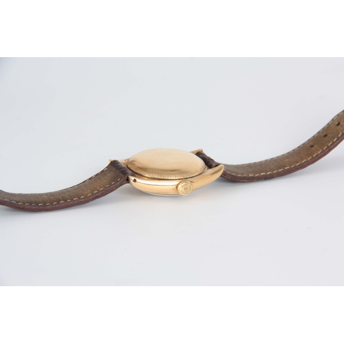 365 - A MID 20th CENTURY 18CT GOLD ROLEX 'BUBBLE BACK' WRISTWATCH on brown crocodile leather strap, the ca... 