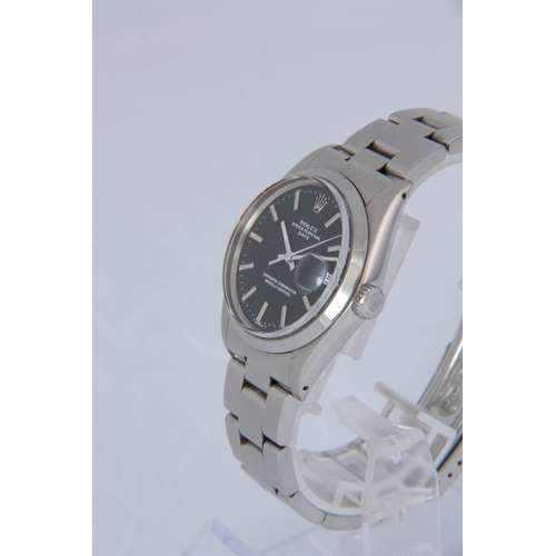 366 - A GENTLEMAN'S STAINLESS STEEL ROLEX OYSTER PERPETUAL DATE WRIST WATCH on an oyster bracelet, the bru... 