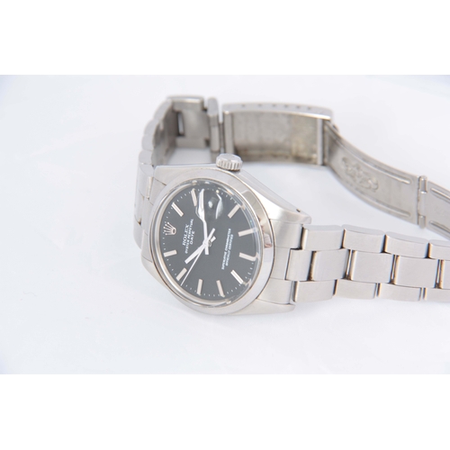 366 - A GENTLEMAN'S STAINLESS STEEL ROLEX OYSTER PERPETUAL DATE WRIST WATCH on an oyster bracelet, the bru... 