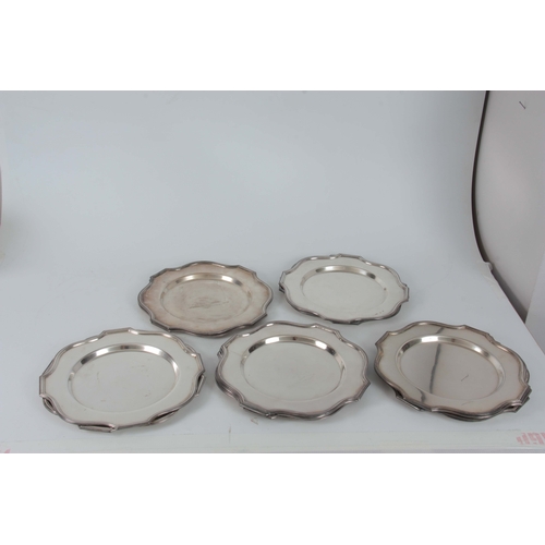 375 - A SET OF LATE 19TH CENTURY SILVER PLATE GOBLETS AND WINE COASTERS - 60 GOBLETS, 11 WINE COASTERS, SA... 