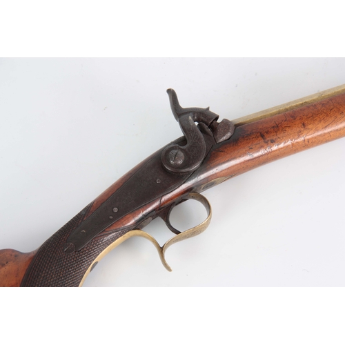 426 - SAMUAL HARPER, 126 STEELHOUSE LANE, BIRMINGHAM. A 19th century child's percussion sporting gun havin... 