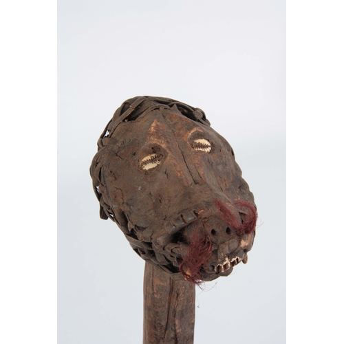 499 - AN UNUSUAL 19TH CENTURY AFRICAN CAMEROON MONKEY-HEAD SEPTURE / WITCH DOCTORS WAND with bound Monkey ... 