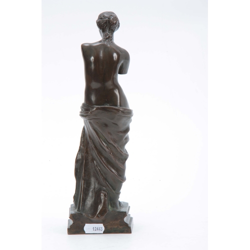 557 - A LATE 19th CENTURY GRAND TOUR PATINATED BRONZE SCULPTURE modelled as Venus de Milo on canted steppe... 