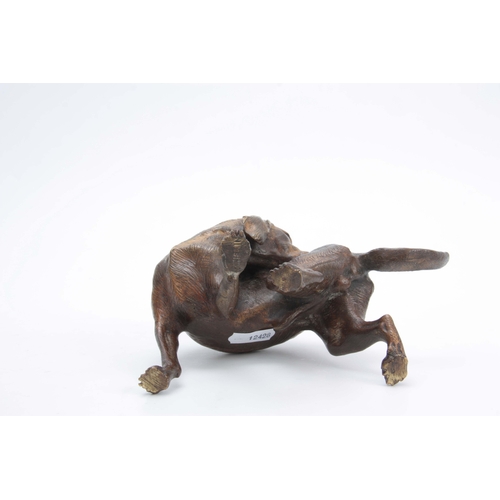 560 - AFTER JOSEPH FRANCOIS VICTOR CHEMIN. AN EARLY 20th CENTURY GILT BRONZE SCULPTURE modelled as a dog n... 