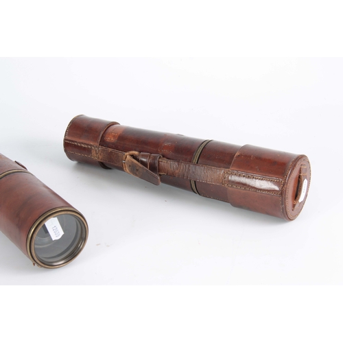 750 - A WWI BRASS LEATHER BOUND TELESCOPE BY R & J BECK LTD, LONDON, CIRCA 1915 Inscribed 'TEL SIG (MK... 