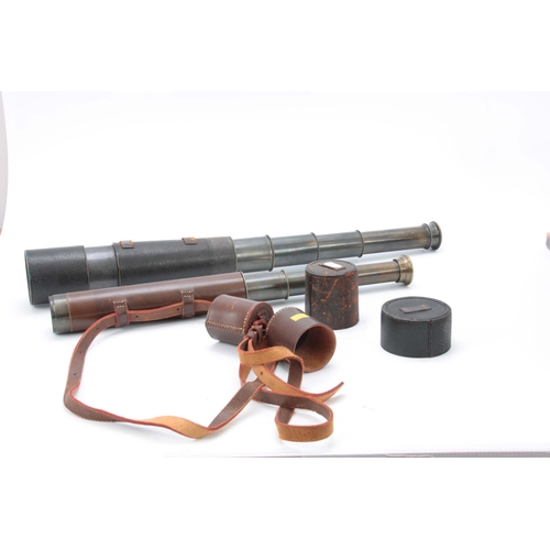 752 - AN EARLY 20th CENTURY FIVE DRAW TELESCOPE SIGNED ANTHONY CASARTELLI, 54, OLD HALL STREET, LIVERPOOL ... 