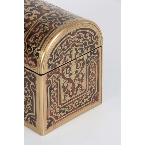 902 - A 19TH CENTURY DOMED TOP TORTOISESHELL BOULLE WORK STATIONARY BOX with fitted interior for envelopes... 