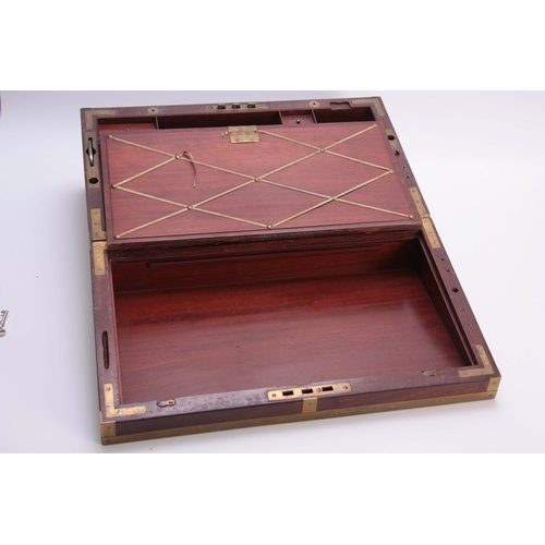 929 - A FINE LATE GEORGIAN BRASS BOUND MAHOGANY GENTLEMAN'S CAMPAIGN WRITING SLOPE WITH FITTED DRESSING DR... 