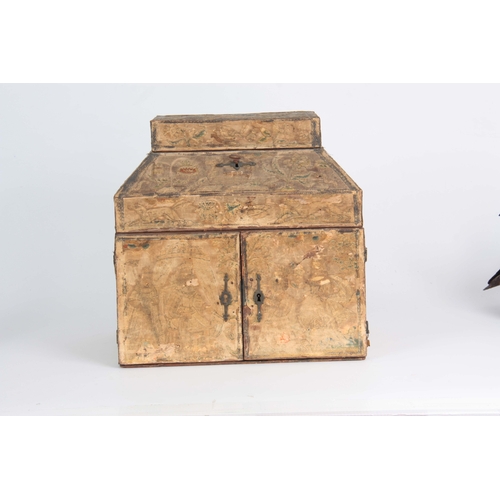 945 - A 17th CENTURY STUMPWORK CASKET having hinged doors to the front opening to reveal velvet-lined draw... 