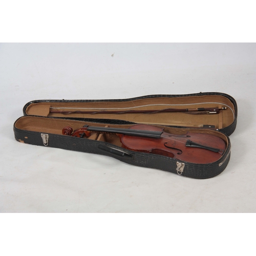 770 - A 19TH CENTURY VIOLIN having a label for 'Jean Baptiste Colin' length of back 36cm - sold in a case ... 