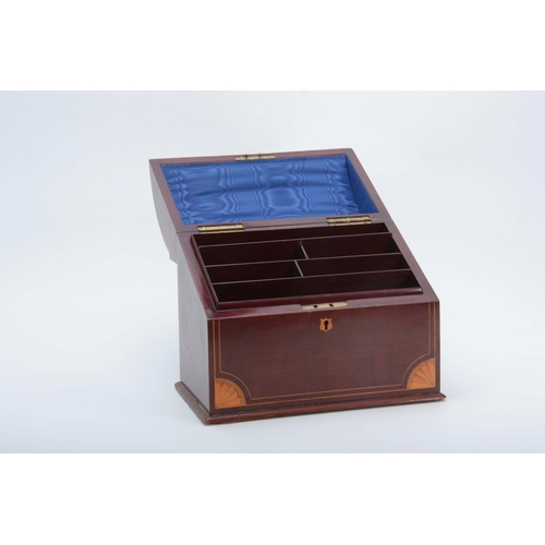 926 - AN EDWARDIAN DOME FRONTED INLAID MAHOGANY STATIONARY BOX with fan inlaid corners and centre plaque, ... 