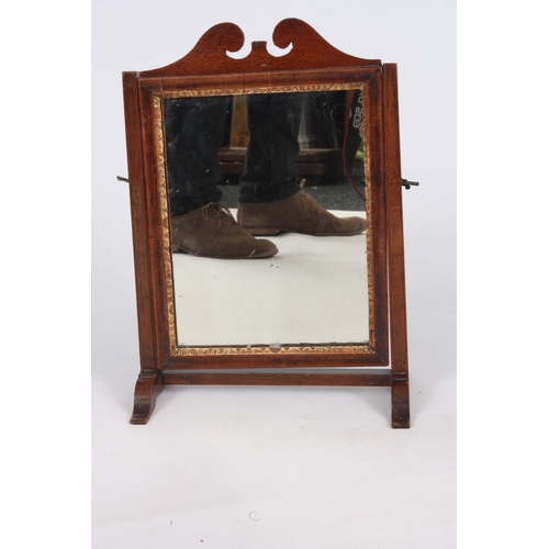 1119 - AN EARLY GEORGE III MAHOGANY SMALL DRESSING TABLE MIRROR with adjustable glass and splay feet 28cm w... 