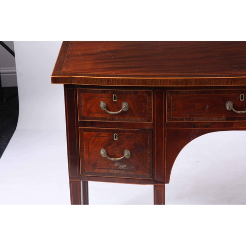 1174 - A GEORGE III BOXWOOD STRUNG AND ROSEWOOD CROSSBANDED INLAID MAHOGANY SHALLOW BOW FRONT SIDEBOARD OR ... 