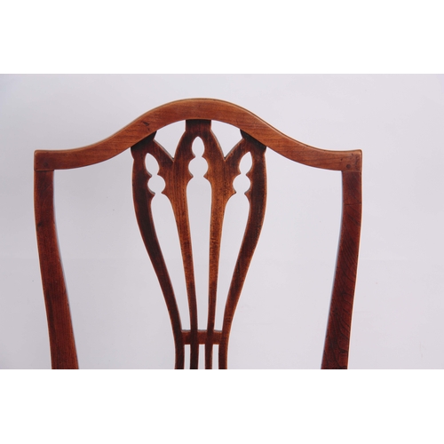 1201 - A PAIR OF GEORGE III HEPPELWHITE STYLE COUNTRY ELM AND FRUITWOOD SIDE CHAIRS of pegged construction ... 