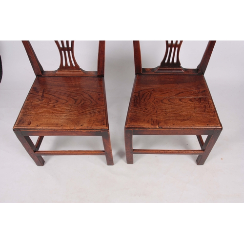 1201 - A PAIR OF GEORGE III HEPPELWHITE STYLE COUNTRY ELM AND FRUITWOOD SIDE CHAIRS of pegged construction ... 