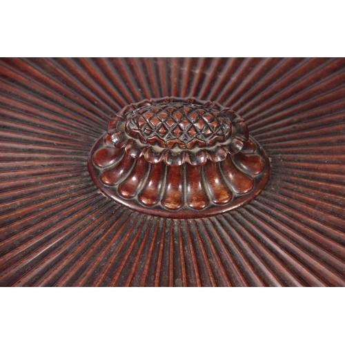 1237 - A FINE GEORGE III HEPPLEWHITE MAHOGANY OVAL CELLERETTE / WINE COOLER OF GENEROUS SIZE the slightly r... 