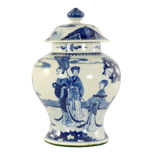 130 - AN EARLY 19TH CENTURY CHINESE BLUE AND WHITE BALUSTER VASE AND COVER decorated with figures in a gar... 