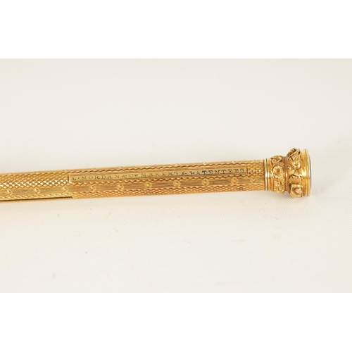 231 - A 9CT GOLD SAMPSON MORDAN & CO. PROPELLING PENCIL the signed shaft with engine-turned decoration, re... 