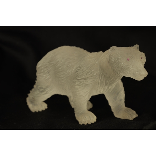 232 - A FINE EARLY 20TH CENTURY ROCK CRYSTAL POLAR BEAR IN THE MANNER OF FABERGE realistically modelled an... 