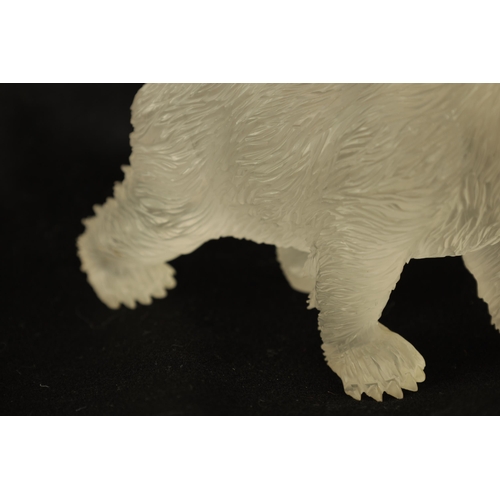 232 - A FINE EARLY 20TH CENTURY ROCK CRYSTAL POLAR BEAR IN THE MANNER OF FABERGE realistically modelled an... 