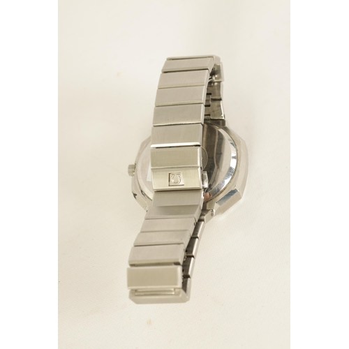 280 - A 1970’S GENTLEMEN’S STEEL OMEGA CONSTELLATION QUARTZ WRISTWATCH On original steel bracelet, the cas... 