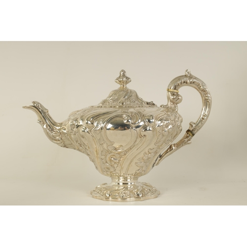 332 - A FINE MID 19TH CENTURY SCOTTISH SILVER THREE PIECE TEA SERVICE WITH MATCHING SILVER COFFEE POT of e... 