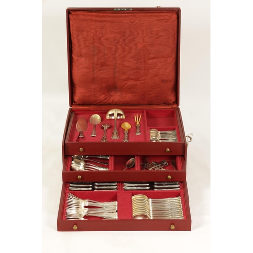 336 - AN EARLY 20TH CENTURY ITALIAN 12 PIECE SETTING SILVER CANTEEN OF CUTLERY a complete set of 90 pieces... 