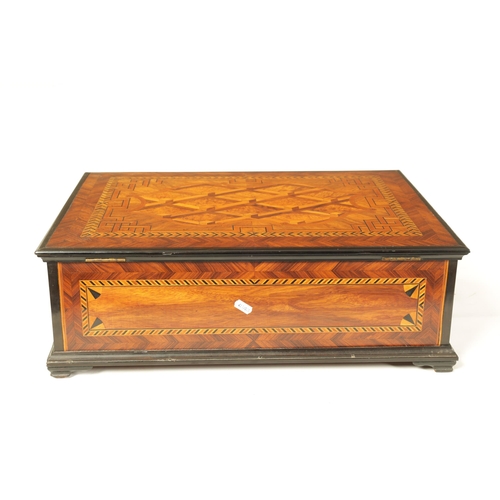 490 - AN EARLY 18TH CENTURY CONTINENTAL PARQUETRY INLAID WALNUT SHALLOW BOX with kingwood herring-banded e... 