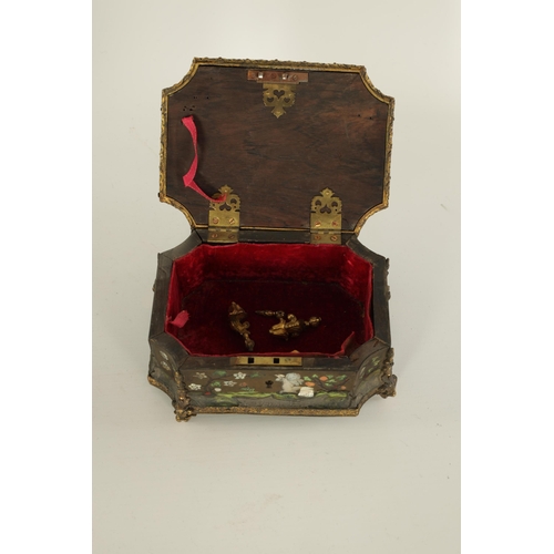 492 - A LATE 17TH/EARLY 18TH CENTURY CONTINENTAL ORMOLU MOUNTED TORTOISESHELL AND IVORY INLAID DRESSING TA... 