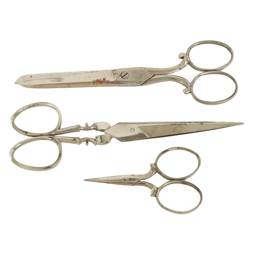 495 - TWO CASES OF JOSEPH RODGERS TRAVELLING SALESMAN'S SCISSORS each case of varying design - six in tota... 