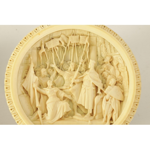 565 - AN EARLY 19TH CENTURY GRAND TOUR DIEPPE CARVED TRIPTYCH DEPICTING JOAN OF ARC mounted on an ivory an... 