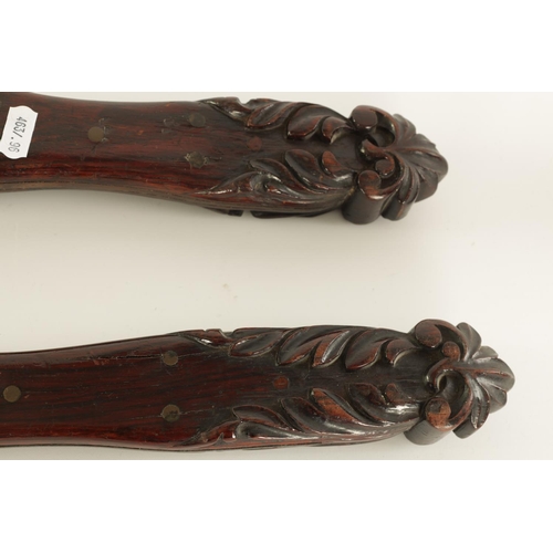 600 - A RARE GIANT PAIR OF LATE REGENCY EXHIBITION CARVING KNIFE AND FORK SET with substantial leaf-carved... 