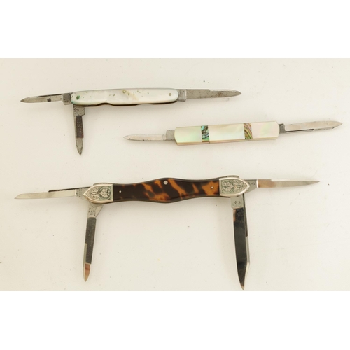 624 - A GOOD QUALITY JOSEPH RODGERS FOUR BLADE FOLDING KNIFE AND TWO OTHERS the Rodgers knife in unused co... 