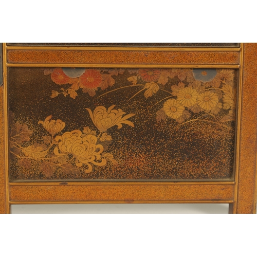 158 - A FINE JAPANESE MEIJI PERIOD SHIBAYAMA LAQUER WORK SCREEN finely decorated with mother of pearl, cor... 