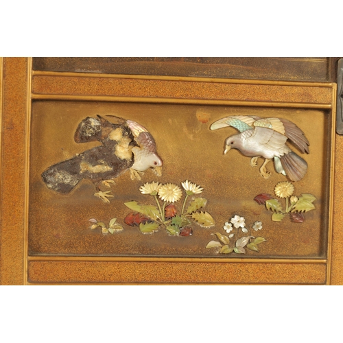 158 - A FINE JAPANESE MEIJI PERIOD SHIBAYAMA LAQUER WORK SCREEN finely decorated with mother of pearl, cor... 