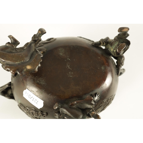 180 - A JAPANESE MEIJI PERIOD PATINATED BRONZE KORO AND COVER the domed lid surmounted by a seated man on ... 