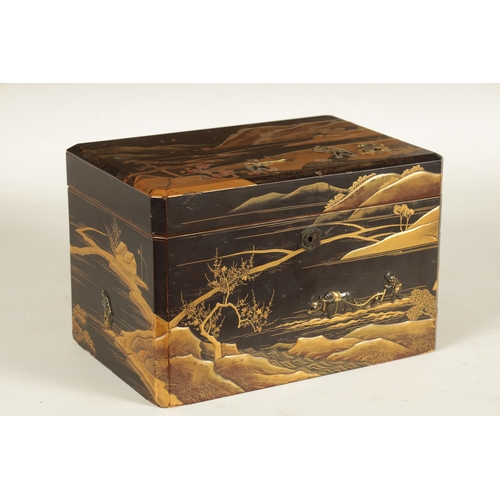 199 - A FINE JAPANESE MEIJI PERIOD BLACK AND GOLD LACQUER WORK TEA CADDY decorated with all over gilded la... 