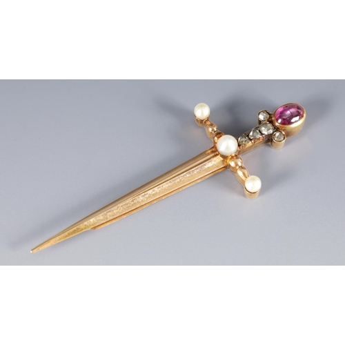 293 - A LATE 19TH CENTURY FABERGE 14CT GOLD RUBY, DIAMOND AND PEARL BOOKMARK, WORKMASTER AUGUST HOLLMING (... 