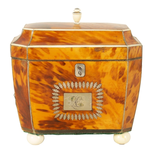 582 - A REGENCY TORTOISESHELL AND IVORY BANDED SARCOPHAGUS TEA CADDY with hinged moulded lid enclosing a d... 